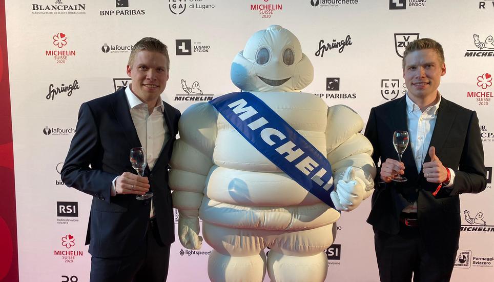 Fabio Toffolon (links) und Dominik Sato freuen sich an der Michelin-Gala am Montagabend über die Auszeichnung des bekannten Restaurantführers. Bild: zvg