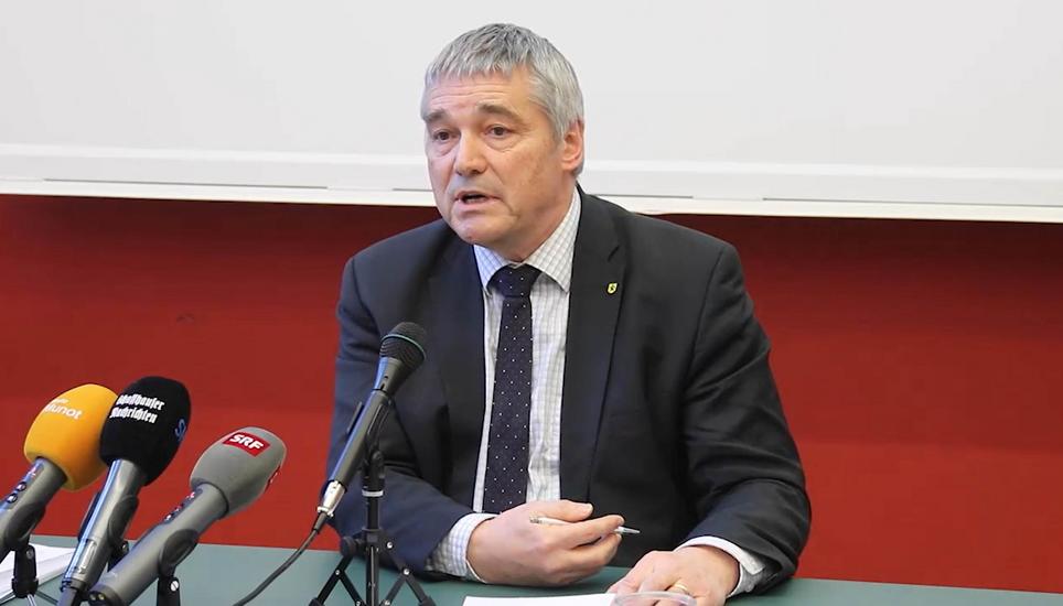 Regierungsrat Walter Vogelsanger bei der Medienkonferenz des Kantons Schaffhausen zum Thema Coronavirus. Bild: OPP
