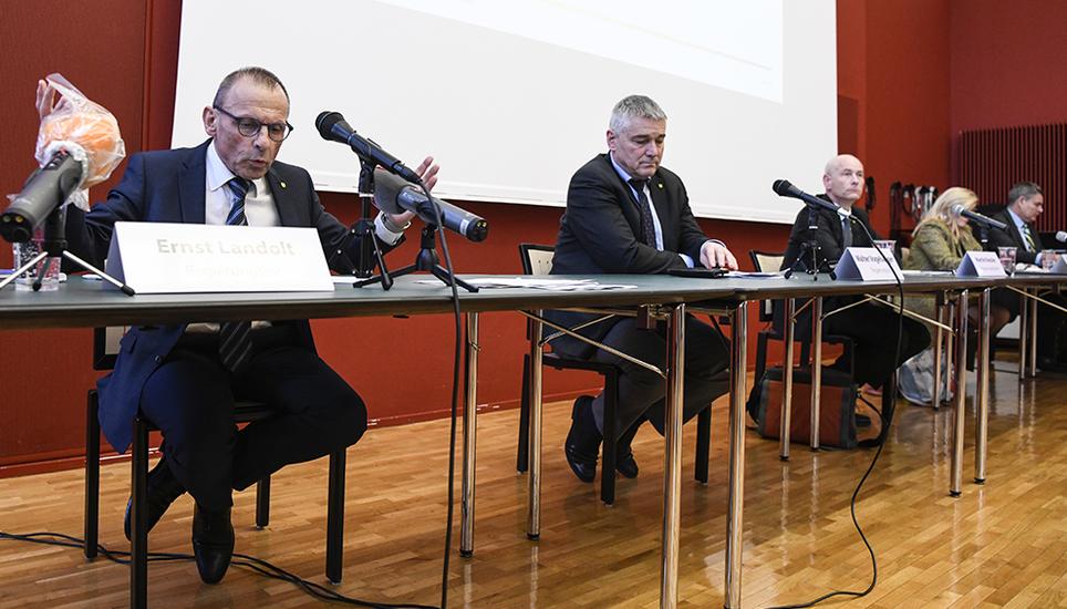 Der Regierungsrat informiert im BBZ Schaffhausen. Bild: Melanie Duchene