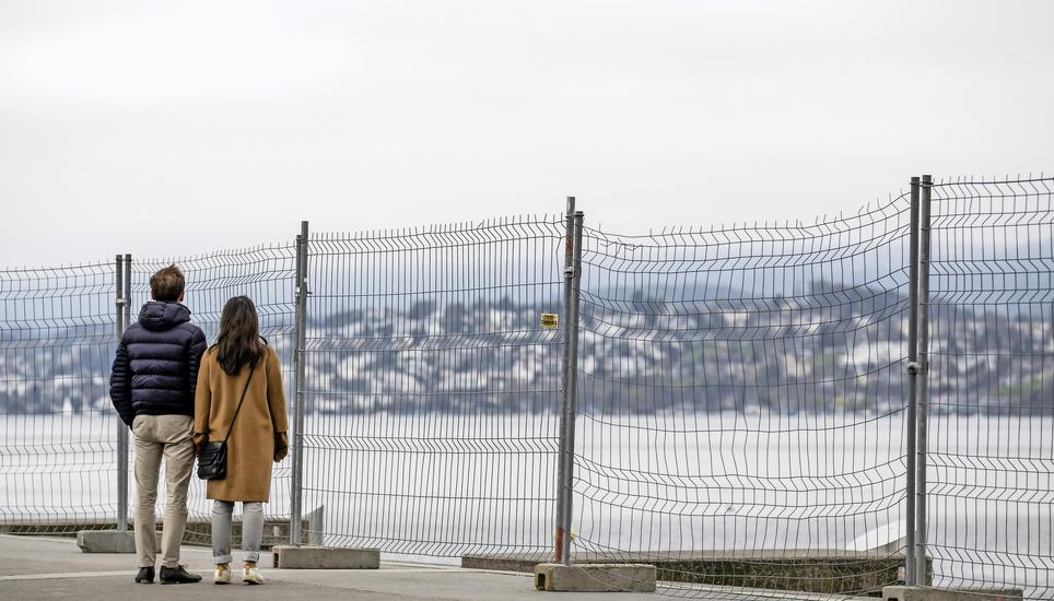 Stoisch den Zustand aushalten: Menschen in der Schweiz geraten laut Gregor Hasler nicht so schnell in Panik. Bild: Key