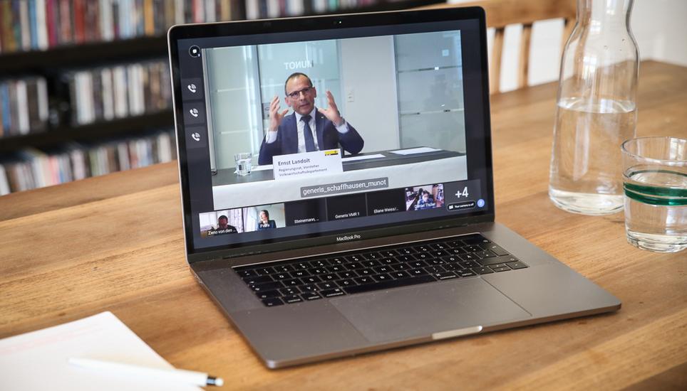 Mit einer Videokonferenz informierte die Wirtschaftsförderung über die Erfolge im Jahr 2019 und die aktuellen Angeboten in der Corona-Krise. Bild: Roberta Fele