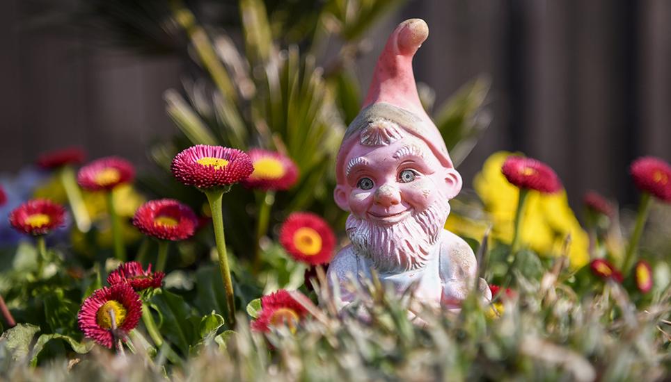 Der Gartenzwerg im Blumenbeet ist ein Muss. Bild: Melanie Duchene
