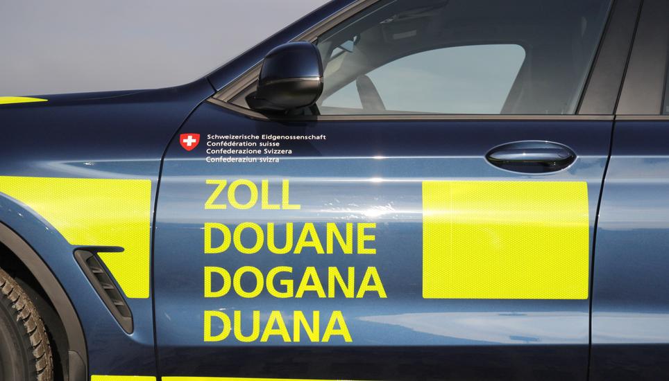Ein Patrouillenfahrzeug der EZV hatte die Verfolgung aufgenommen, der Flüchtende entkam jedoch. Bild: zvg/evz
