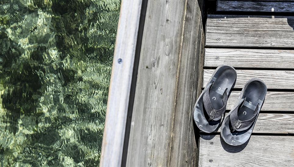 Mit dem Weidling auf dem Rhein: Geht es noch sommerlicher? Bild: Melanie Duchene