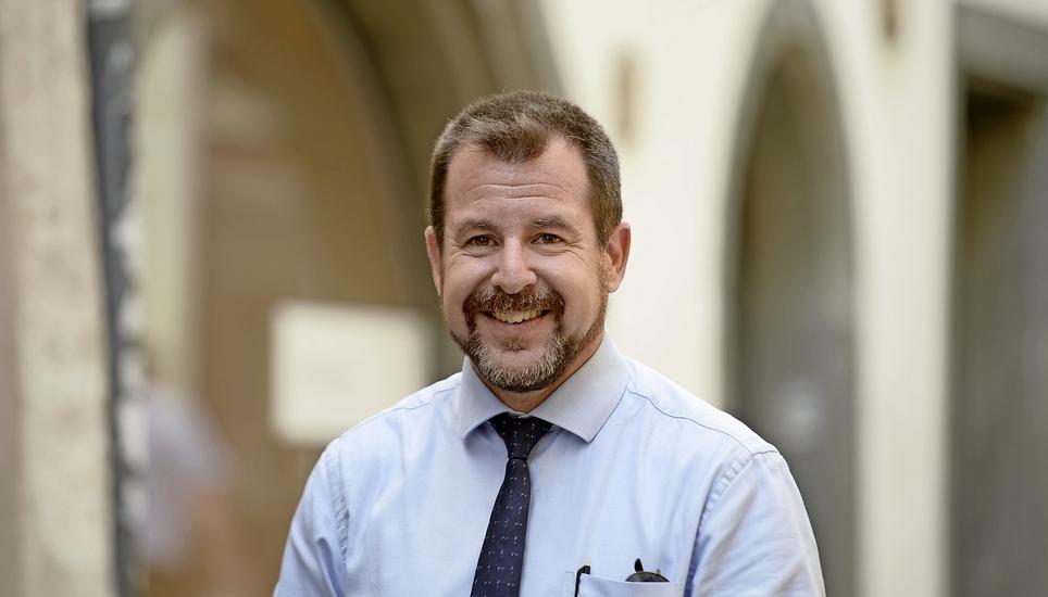 Thaynger Gemeindepräsident, Heimreferent und Heimleiter ad interim: Philippe Brühlmann. Bild: Selwyn Hoffmann