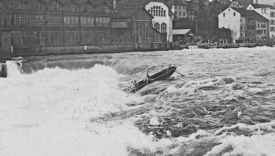 Der Unglücksmoment auf dem Rhein, vermutlich festgehalten von Hans-Carl Koch. Bilder: Stadtarchiv Schaffhausen/zvg
