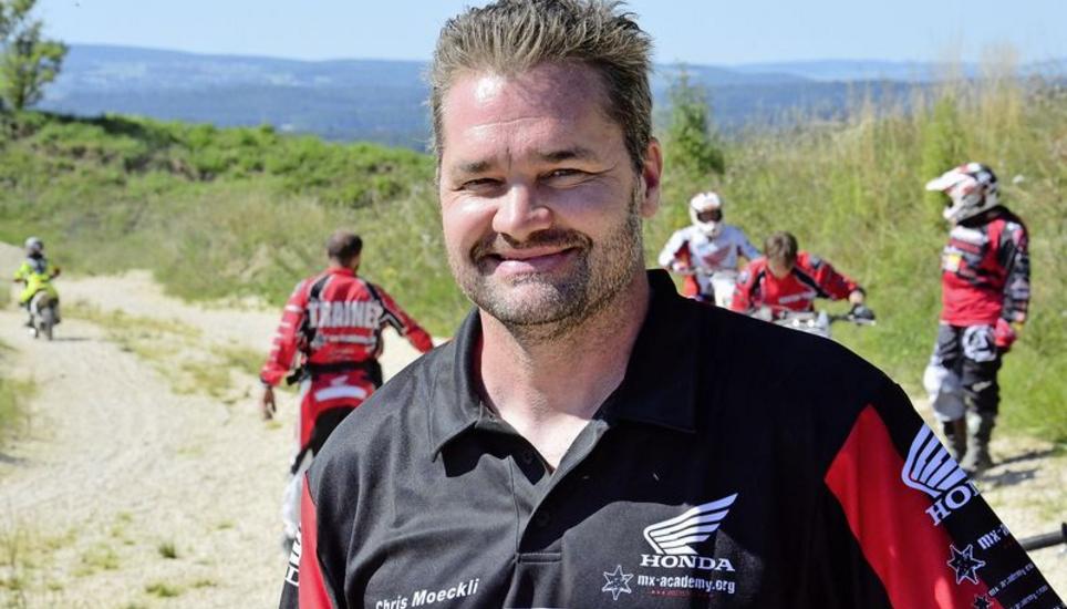 Chris Möckli will sein Motocross-Trainingsgelände in Schlatt mit einer Halle ergänzen. Bild: Thomas Martens