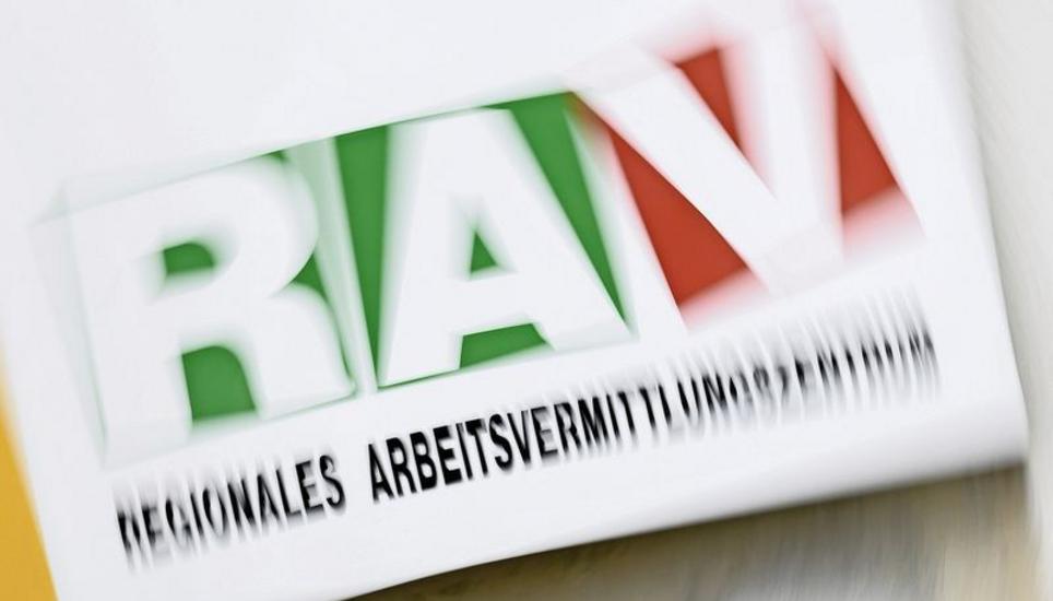 Das Schaffhauser Arbeitsamt bekommt Geld vom Bund, um ältere Arbeitnehmer vor dem Stellenverlust zu bewahren. Bild: Melanie Duchene