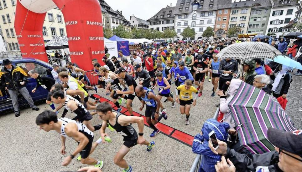 Über 530 Läuferinnen und Läufer nahmen am 1. Schaffhauser Stadtlauf teil. Archivbild: Michael Kessler