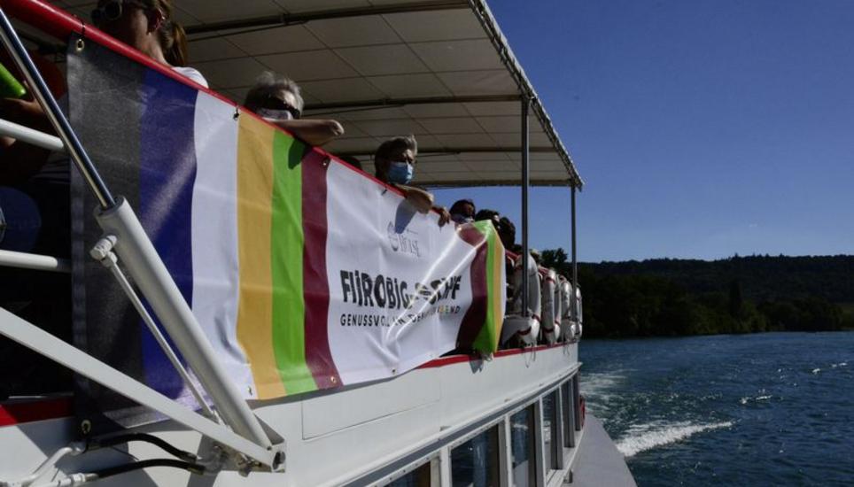 Das «Fiirobig-Schiff» war am Donnerstag zum ersten Mal unterwegs. Bild: Thomas Martens