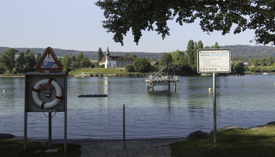 Ist Das Wasser Im Rhein Sauber www.shn.ch
