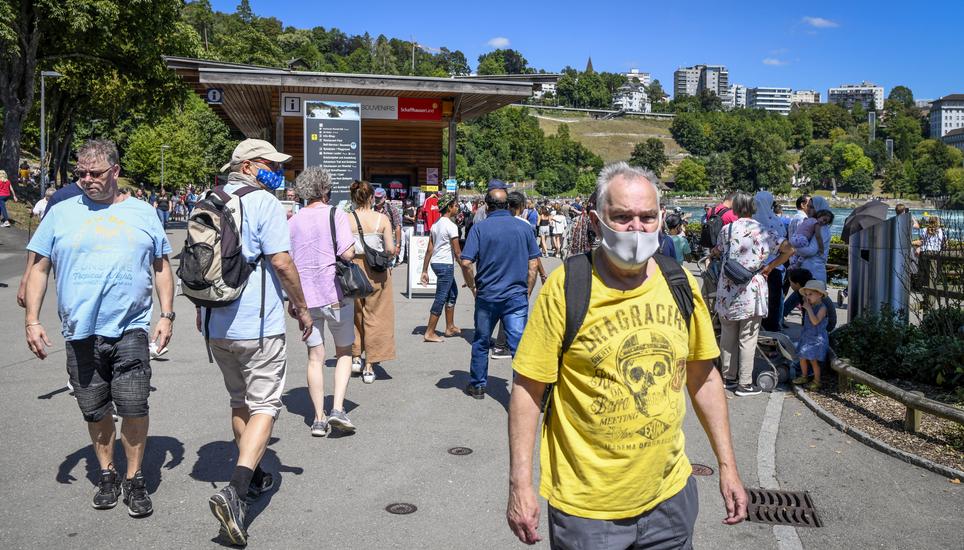 Wenn Belgier jetzt an den Rheinfall reisen wollen, gilt «erhöhte Wachsamkeit». Bild: Melanie Duchene