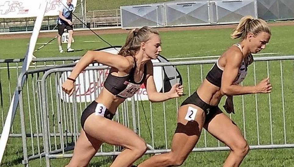 Lydia Boll (LCS, r.) an der Mehrkampf-SM beim Start über 800 m. Bild: zVg