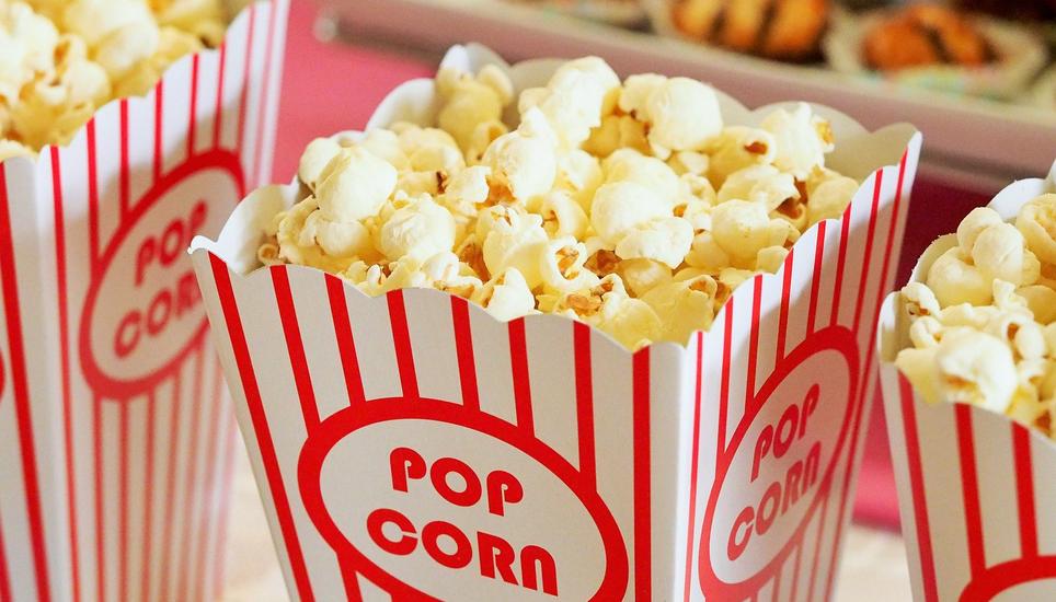 Vermisst seit Corona: Abendfüller im Kino geniessen. Bild: Pixabay