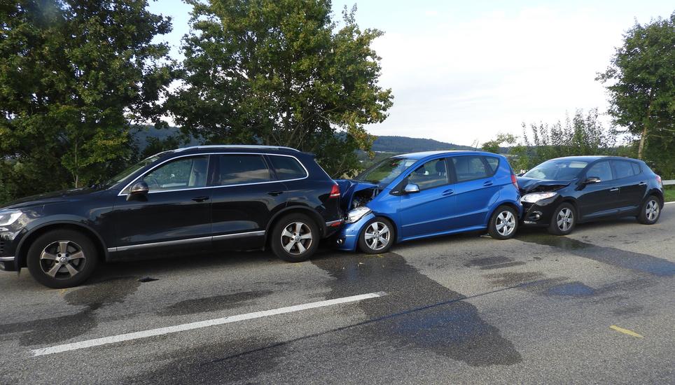 An den Autos entstand Sachschaden von mehreren tausend Franken. Bild: Kapo TG