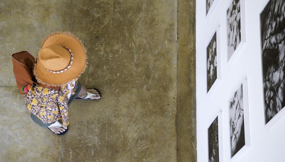 Die dritte Kunstmesse «FATart Fair» zeigt Kunstwerke von 100 Frauen aus der ganzen Welt.