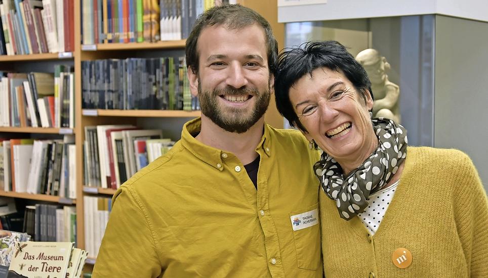 Thomas und Ursula Ackermann finden, dass wahre Integration erst beginnt, wenn man sich für eine andere Kultur offen zeigt. Bild: Jurga Wüger
