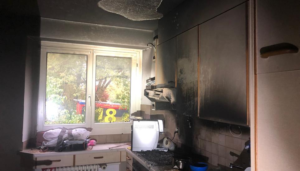 In der Küche entstand Sachschaden von mehreren tausend Franken. Bild: SHPol