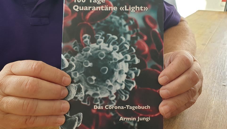 Sein Tagebuch ist einer Auflage von 100 Exemplaren erschienen. Bild: Radio Munot