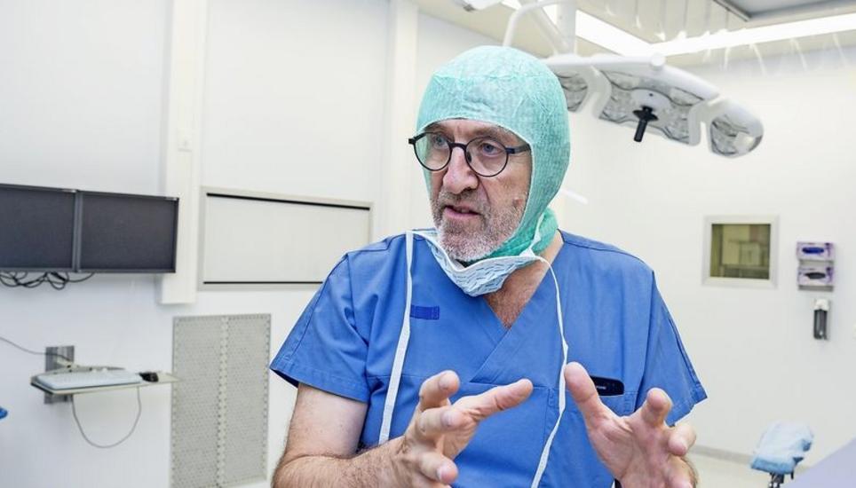 Stand gestern waren alle Intensivpflegeplätze im Kantonsspital belegt – die aktuelle Entwicklung macht dem medizinischen Direktor grosse Sorgen. Archivbild: Melanie Duchene