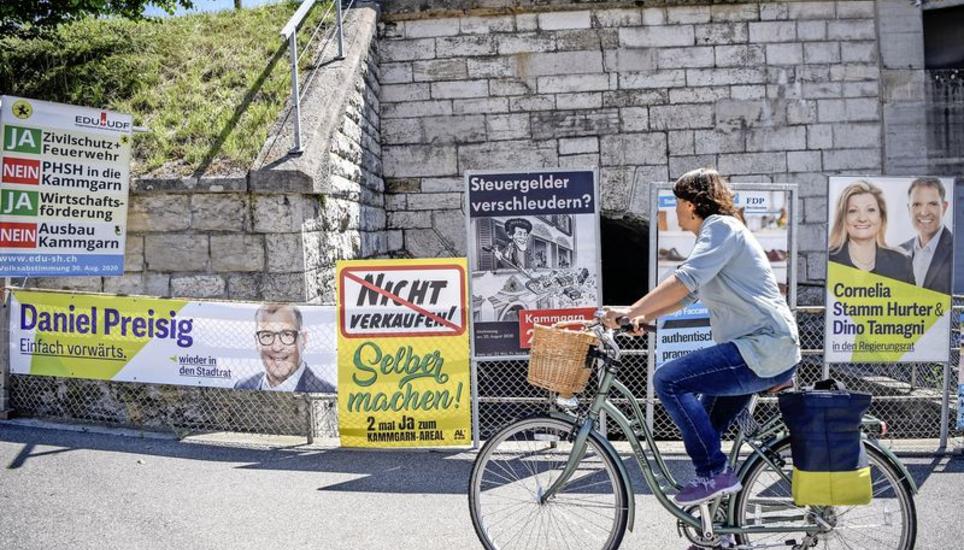 Bei Wahl- und Abstimmungskampagnen muss künftig die Finanzierung offengelegt werden. Bild: Melanie Duchene