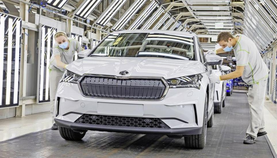 Der erste Elektro-SUV, der mit dem Modularen E-Antriebsbaukasten von Volkswagen gefertigt wird: Skoda Enyaq iV. Bild: PD