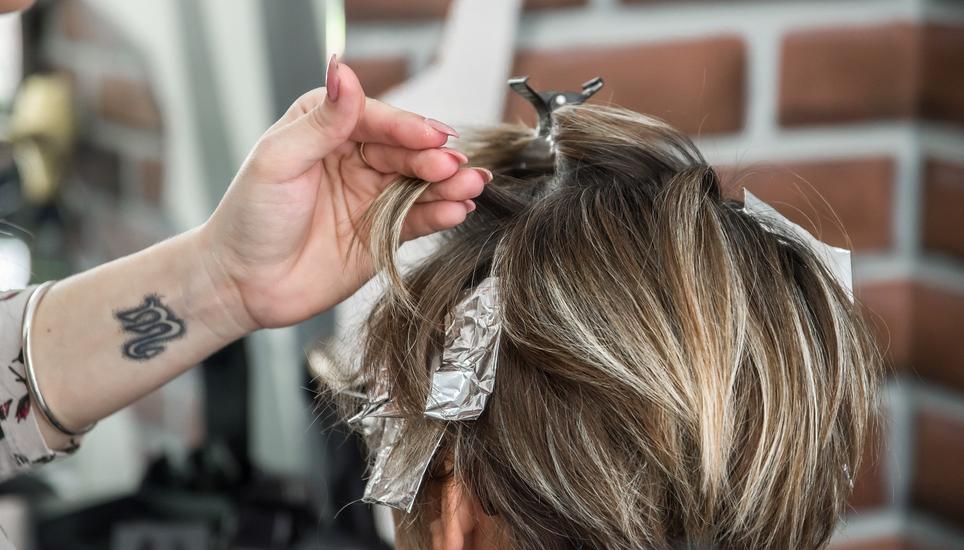 Für viele Menschen in der Region ist ein Haarschnitt ein Bedürfnis - vor allem, wenn die Möglichkeit besteht, dass man längere Zeit keinen mehr bekommen kann. Symbolbild: Pixabay