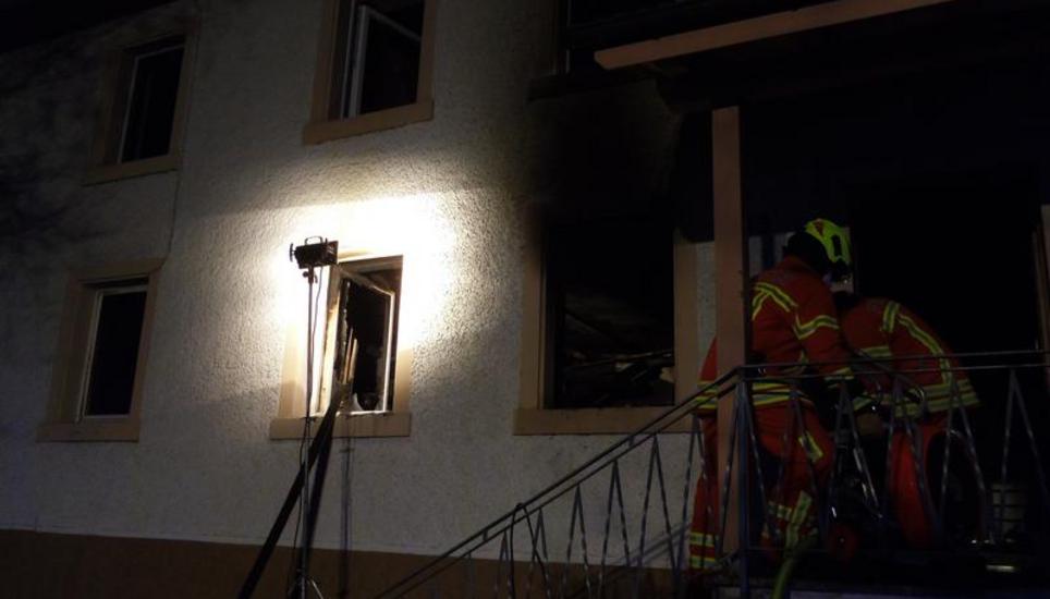 Die Feuerwehr wurde gegen 3:00 Uhr Morgen alarmiert.
