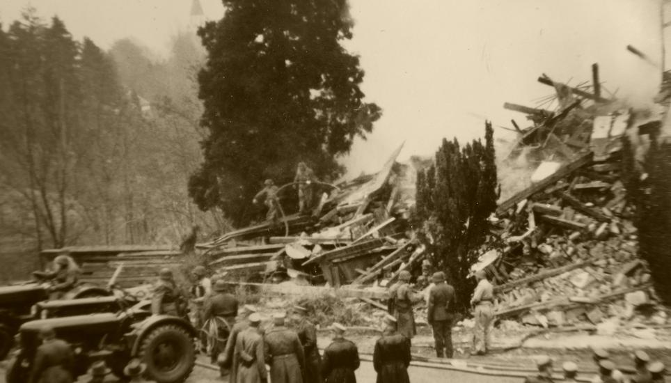 1954 wurde das Gebäude abgerissen.