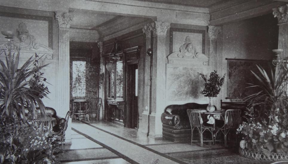 Ebenso edel wie der Rest des Hotels: Das Vestibül.