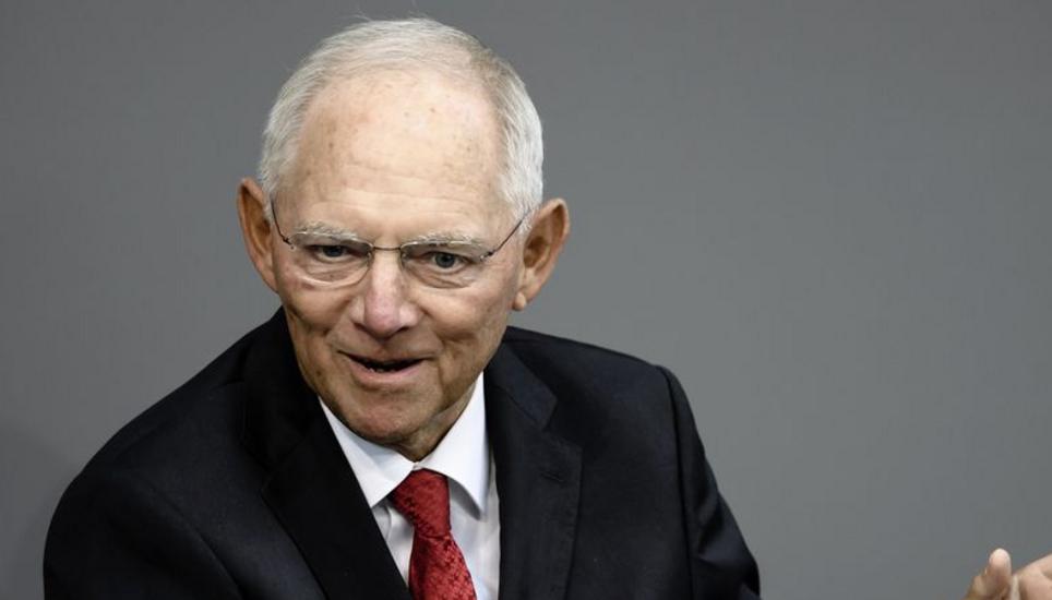 Aus der Politik schöpft er Kraft: Wolfgang Schäuble, der 1990 ein Attentat überlebte. Bild: Key