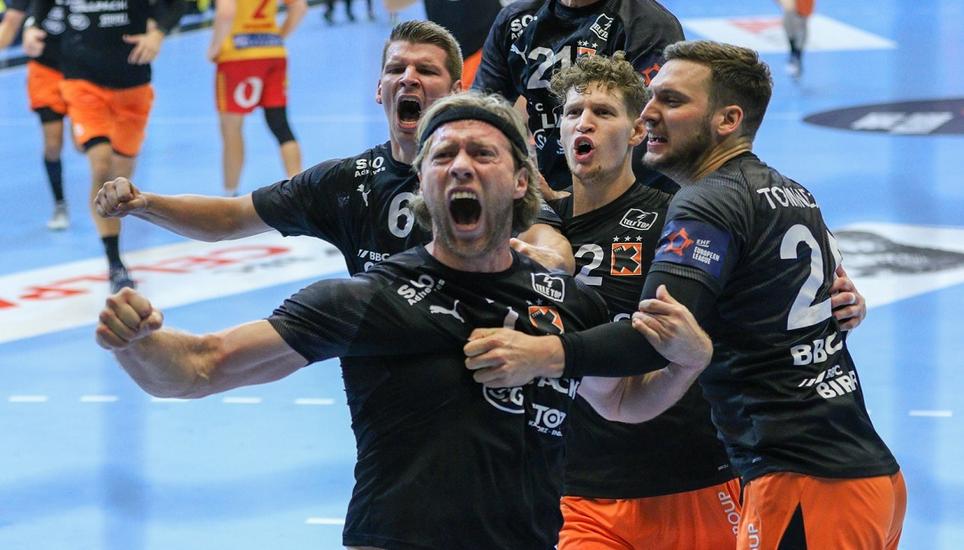 Die Kadetten gewinnen das dritte Spiel der EHF European League Gruppenphase gegen Tatran Prešov 36:31. Bild: SN-Archiv