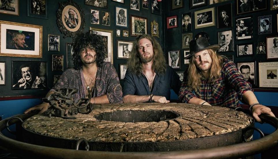 Bereit, die Lücke zu schliessen: Basement Saints mit Levent Basharan, Simon «Molly» Moll und Anton Delen (v. l.). Bild: zVg