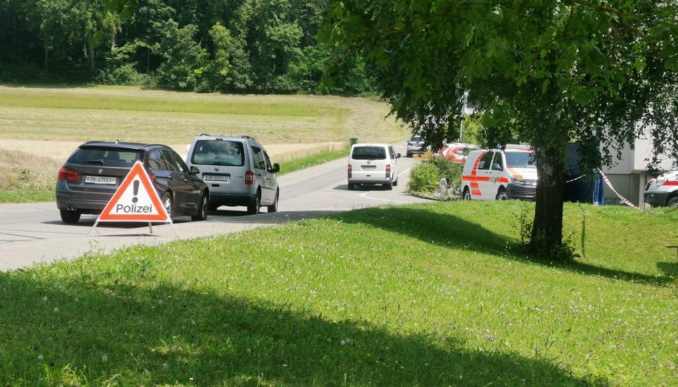 Beim tragischen Vorfall in Beringen wurde eine 57-jährige Frau von ihrem Ehemann getötet. Bild: tbo