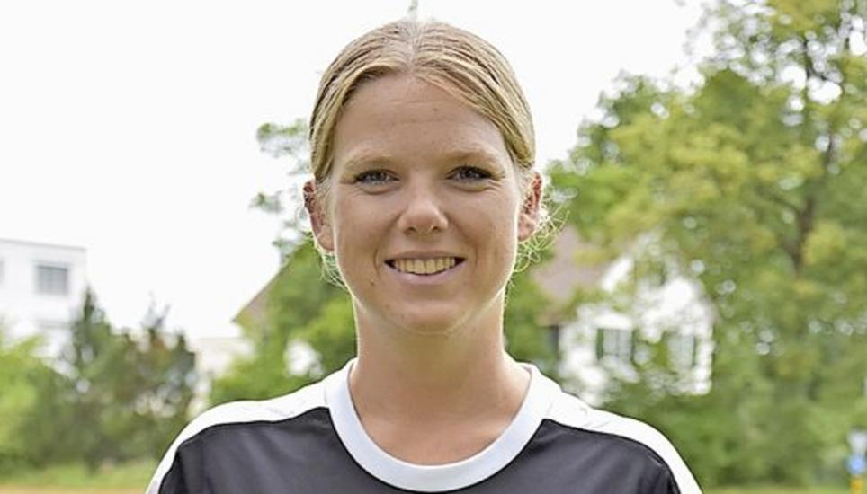 Alba Blatter ist leidenschaftliche Korbballspielerin. Bild: Martina Müller