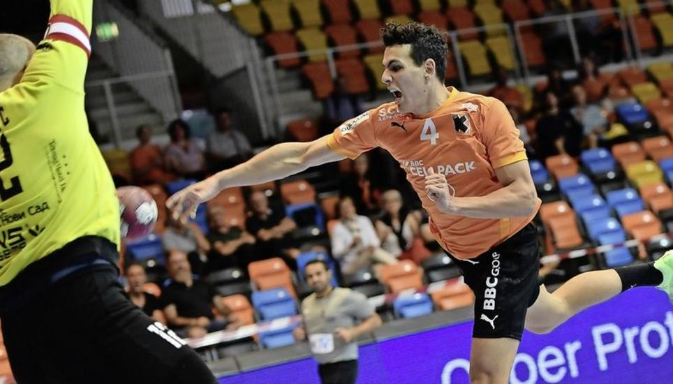 Samuel Zehnder wird die Kadetten Schaffhausen nach drei Saisons in der ersten Mannschaft in Richtung Bundesliga verlassen. Archivbild: Michael Kessler