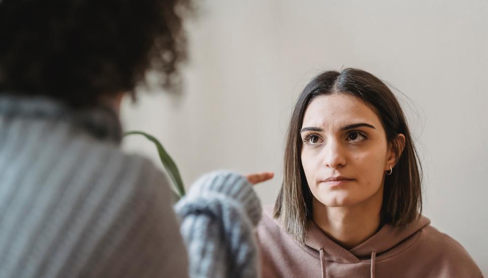 Für manche kann allein das Wort «Impfung» ein Trigger sein und kommunikative Konflikte auslösen. Bild: Pexels