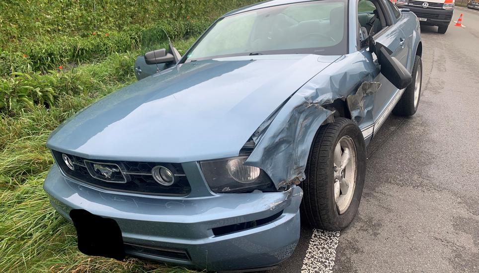 An beiden Fahrzeugen entstand Sachschaden. Bild: SHPol