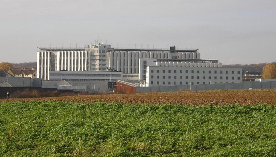 Dier Verhandlung fand in der Justizvollzugsanstalt Stuttgart-Stammheim statt. Bild: RaBoe/Wikipedia