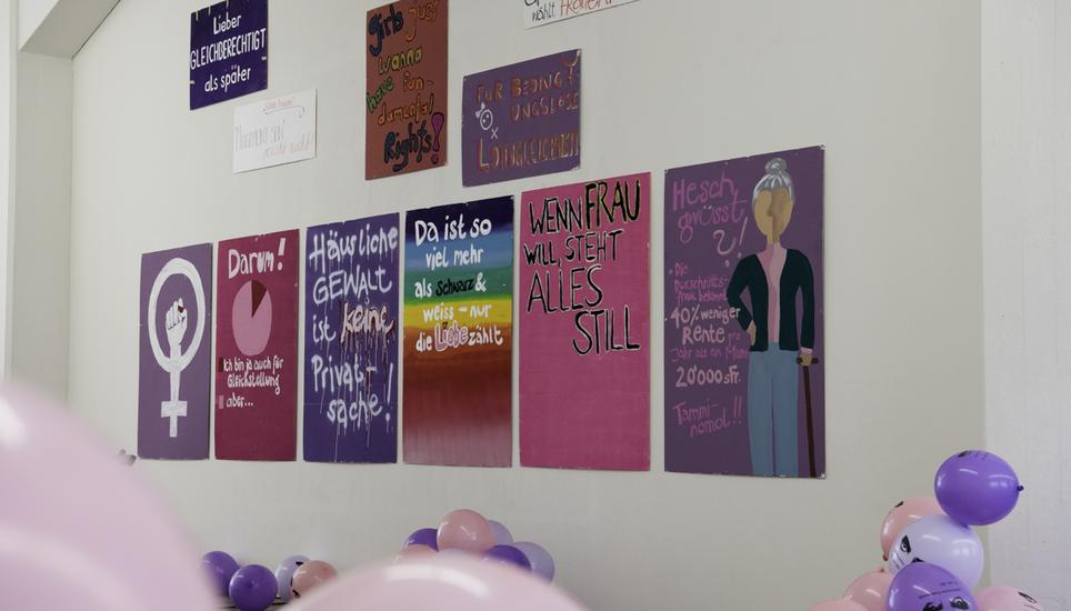 Innerhalb der Ausstellung finden auf den Monat verteilt einzelne Happenings statt.