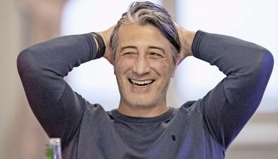 Gute Laune nach dem Triumph: Nationalcoach Murat Yakin darf zu Recht strahlen nach der Qualifikation für die WM. Bild: Key