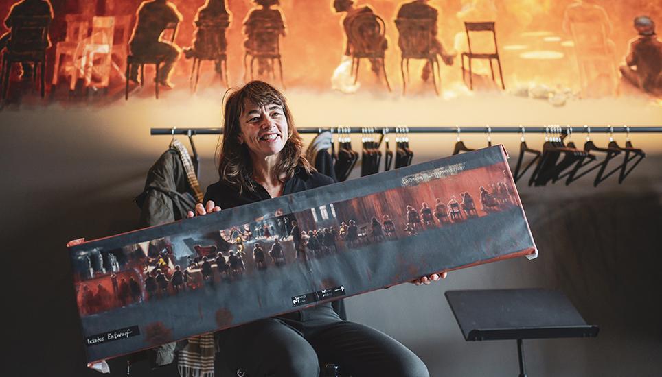 Die Ausstellung zu Christine Seiterles Wandgemälde stiess auf grosses Interesse. Bild: Melanie Duchene