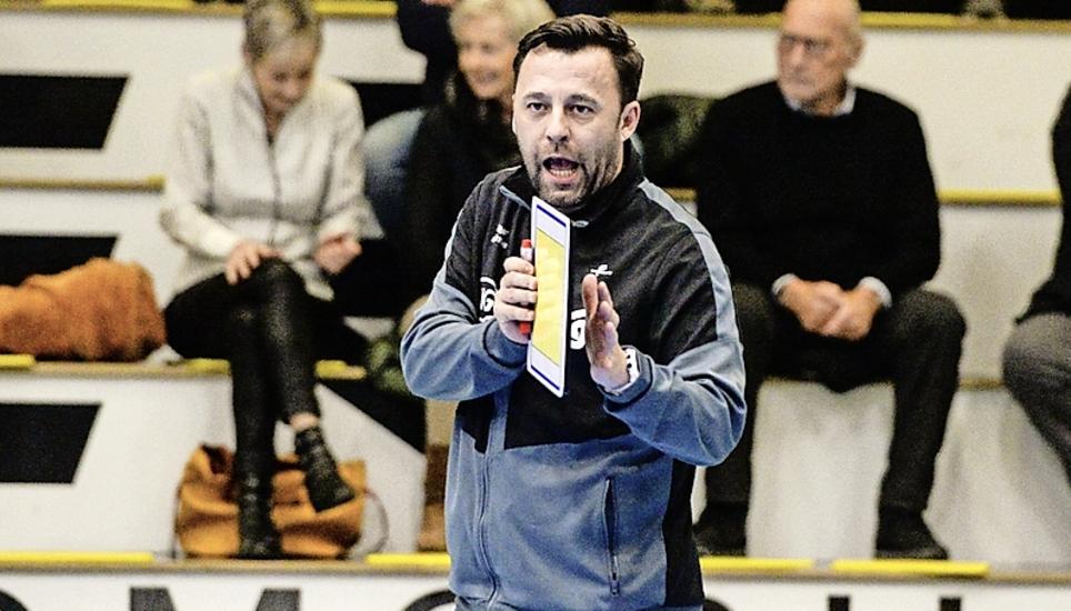Nicki Neubauer kehrt mit dem VC Kanti morgen nach Düdingen zurück, wo er von 2012 bis 2017 als Cheftrainer tätig gewesen war. Bild: Reinhard Standke