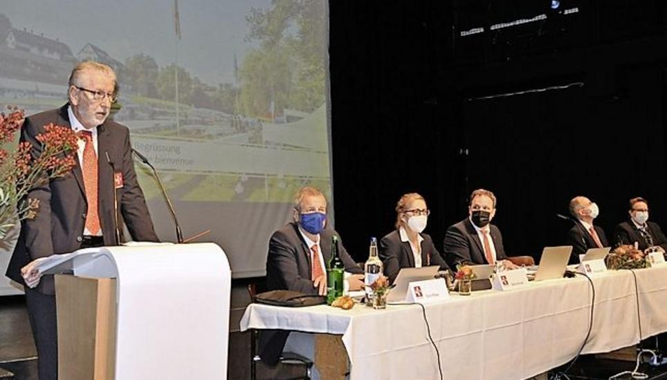 Rund 100 Delegierte der Schweizer Ruderclubs tagten in der Kammgarn. Bild: pd