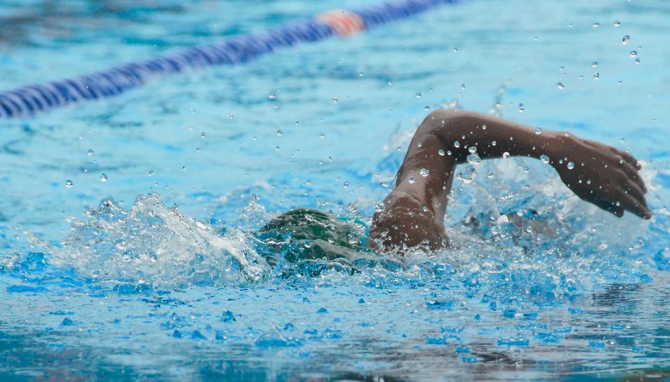 Gegen Ende eines Jahres wechseln die Leistungsschwimmerinnen und -schwimmer die Bahnlänge. Symbolbild: Pexels