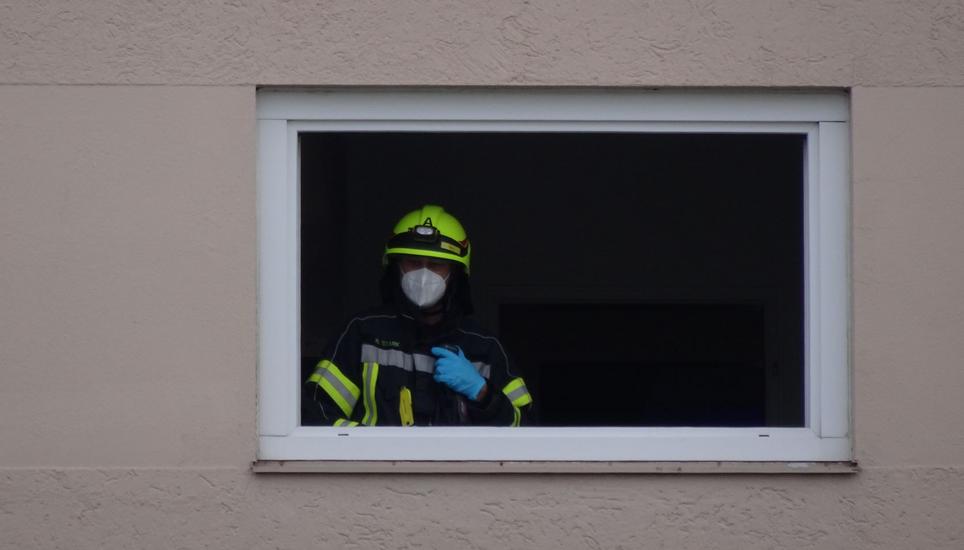 Nachdem die Wohnung durchgelüftet war, war sie wieder bewohnbar. Bild: FFW-Jestetten