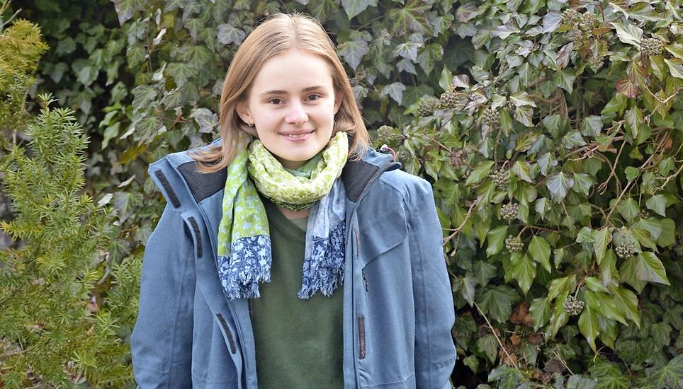 Tanzen, Klavier und Reiten – das hat Simona Styger alles schon gemacht. Bild: Niklas Rapold