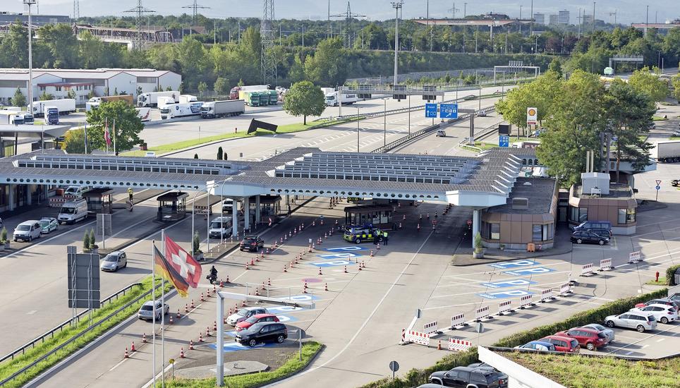 Grenzschützer haben Zugriff auf das Schengener Informationssystem – genauso wie die Polizei, das Bundesamt für Justiz und das Staatssekretariat für Migration. Bild: Key