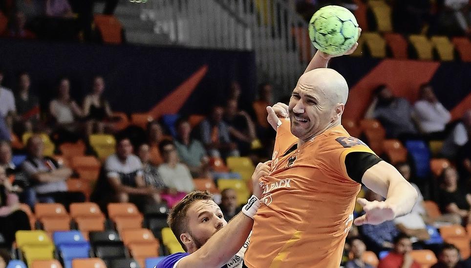 Joan Cañellas zeichnete im zweiten Spiel des Playoff-Halbfinals gegen GC Amicitia Zürich für den Siegestreffer der Kadetten verantwortlich. Bild: Michael Kessler