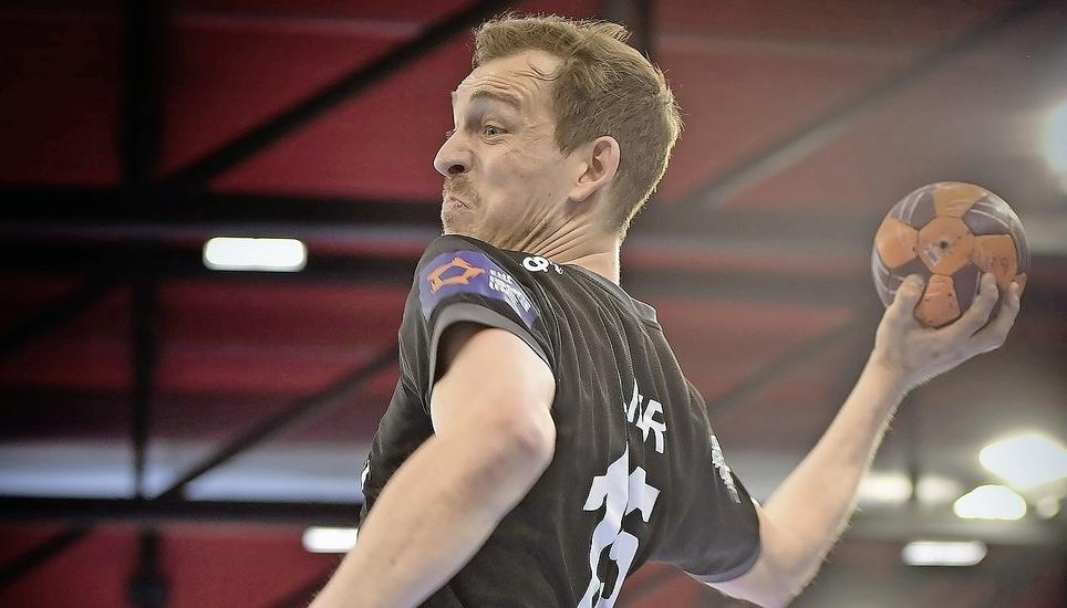 Letzte Saison feierte Marvin Lier noch den Titel mit Pfadi, diesmal setzt er alles daran, damit er mit den Kadetten jubeln kann. Bild: Michael Kessler